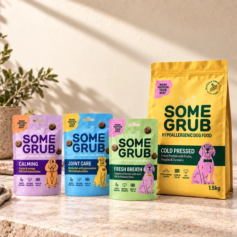 The complete intro bundle: a 1.5kg food bag with Calming, Joint Care and Fresh Breath treat pouches
